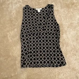 Cute White House Black Market top!